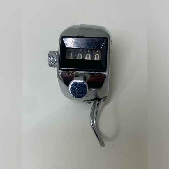 Vintage Metal Handheld Manual Finger Loop Push Button Tally Counter - Picture 14 of 15